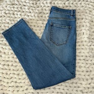 LIKE NEW Fashion Nova Mom Jeans